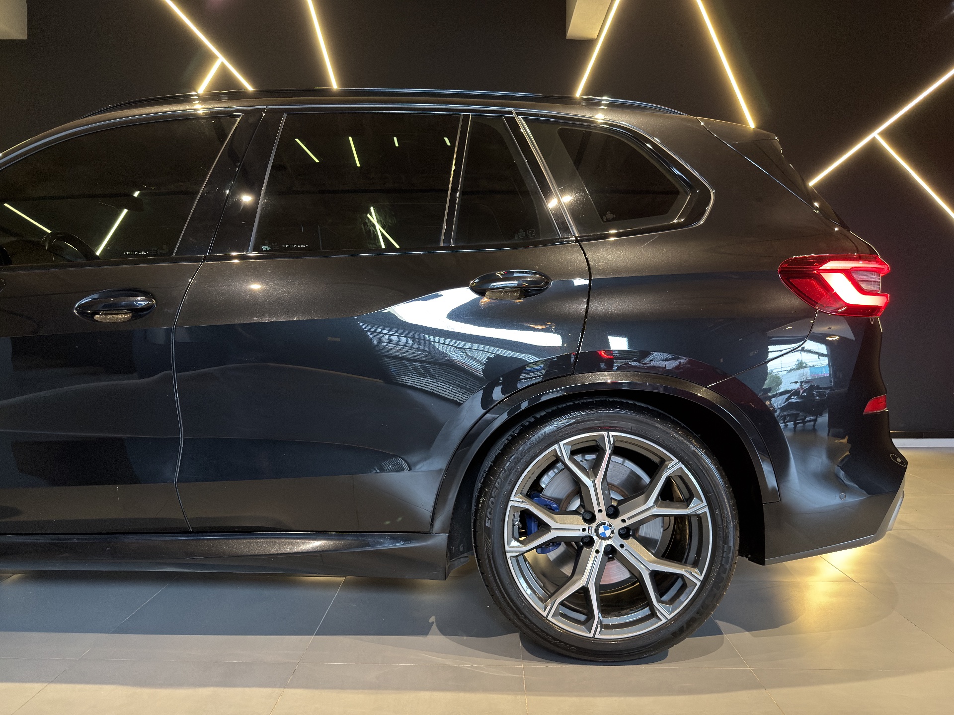 LANCHA BMW X5 45E 2021 — foto 7