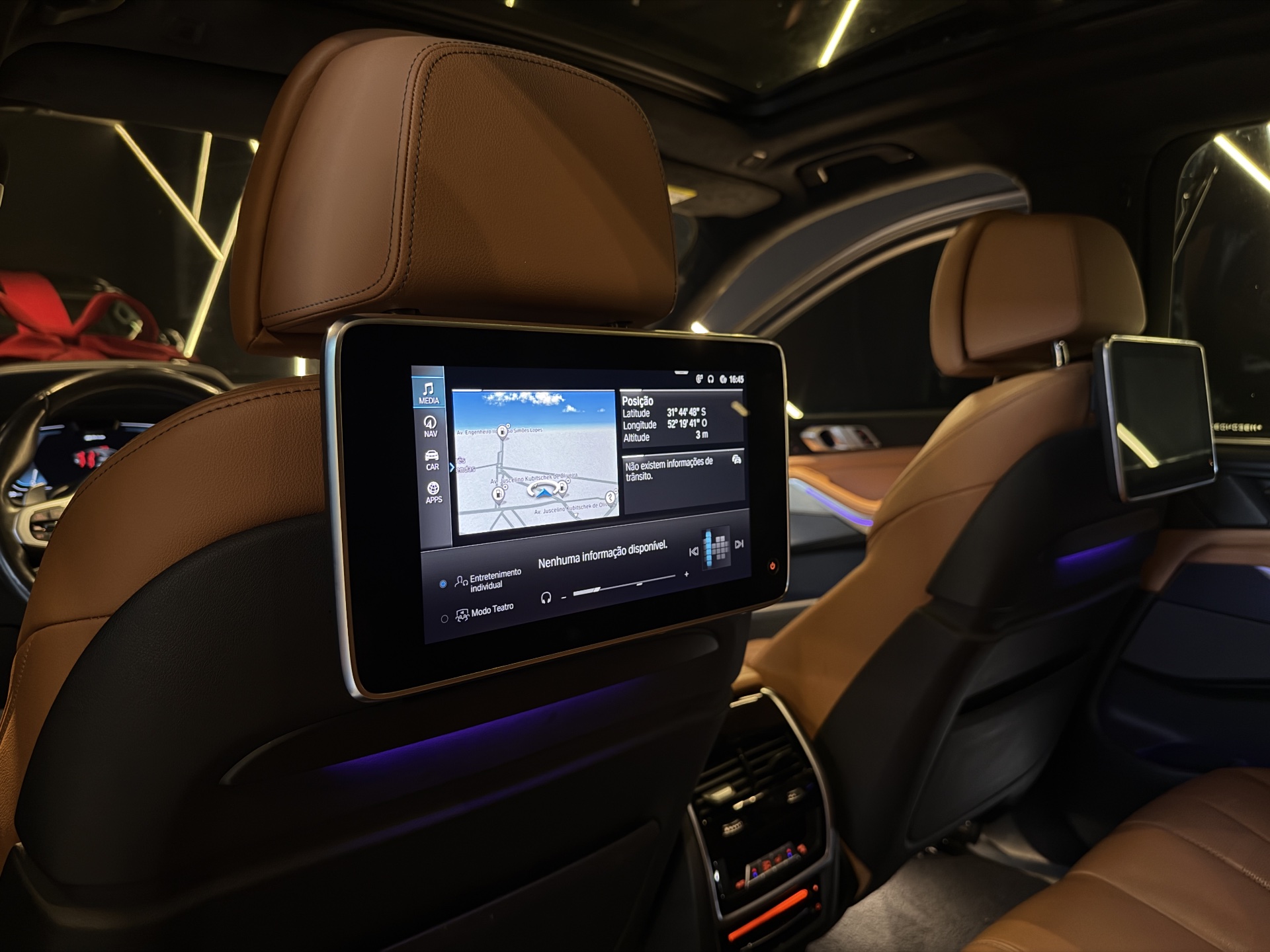 LANCHA BMW X5 45E 2021 — foto 18
