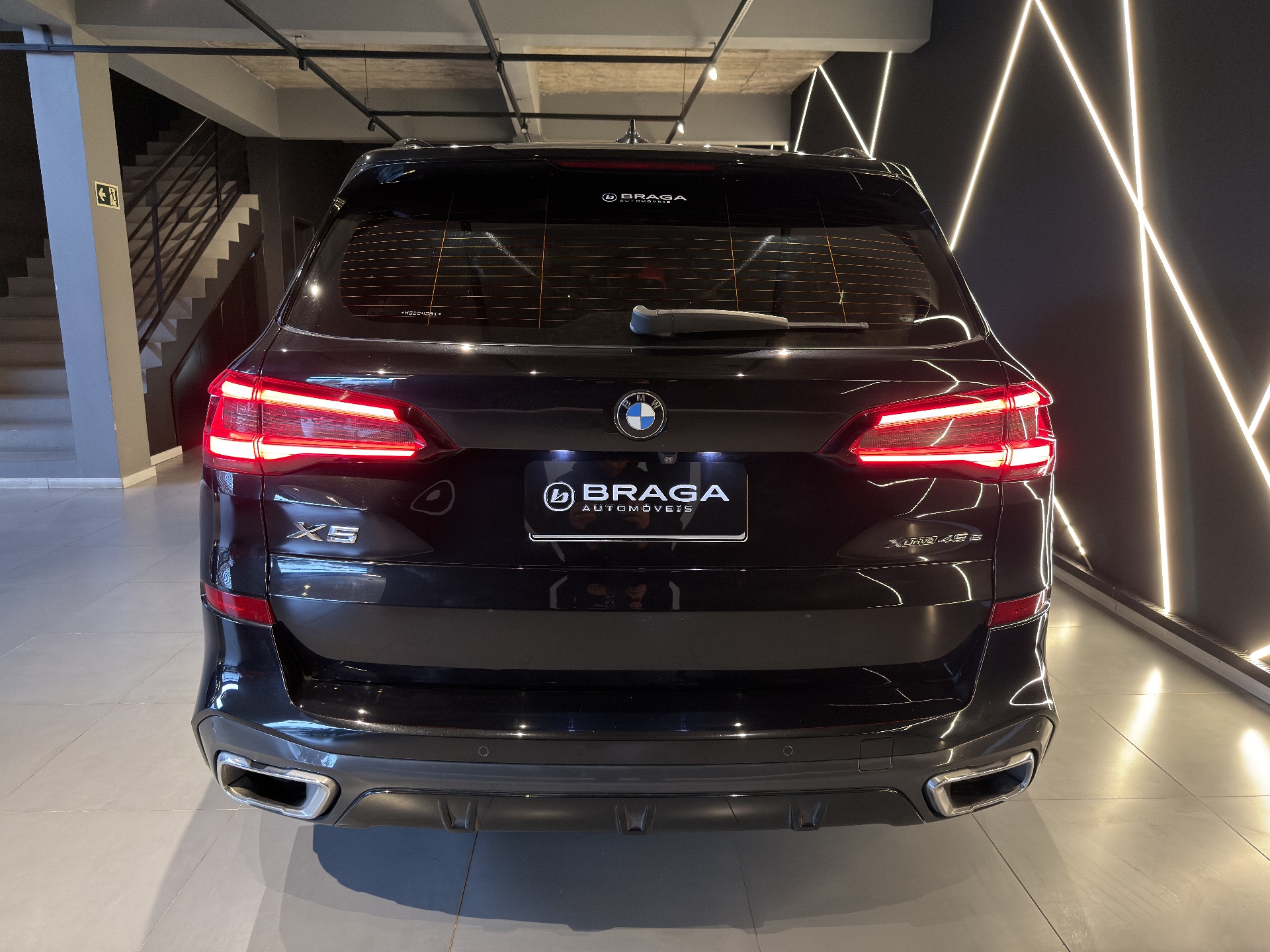 LANCHA BMW X5 45E 2021 — foto 4