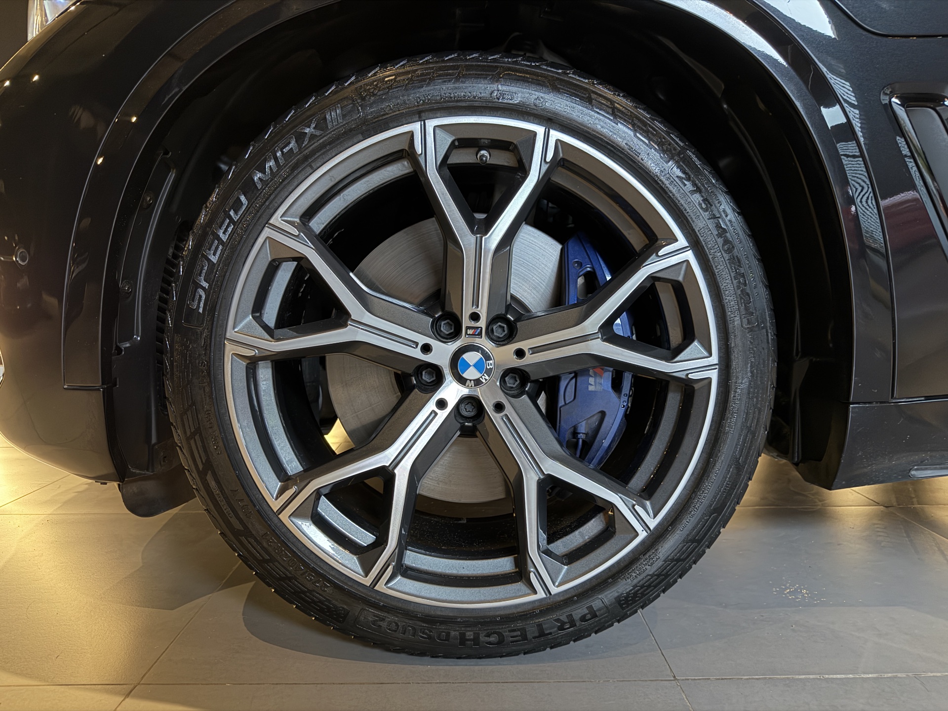 LANCHA BMW X5 45E 2021 — foto 19